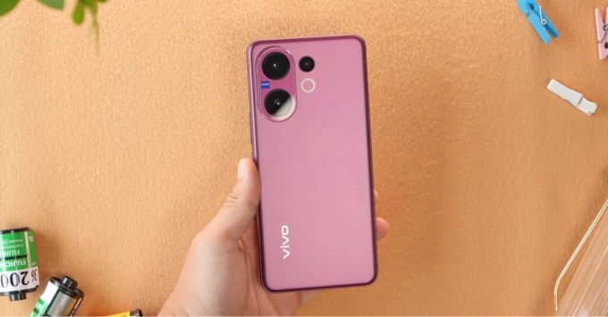 Vivo V60 (và phiên bản V60 Lite) là lựa chọn lý tưởng cho người dùng tầm trung, đặc biệt là giới trẻ, người sáng tạo nội dung (Gen Z), và những ai yêu thích nhiếp ảnh di động với camera ZEISS sắc nét.