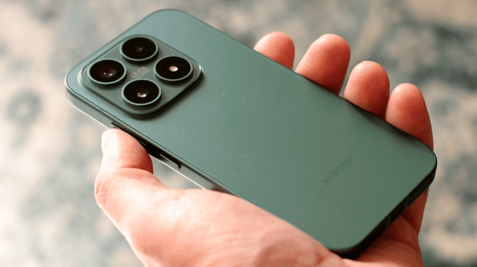 Thiết kế Xiaomi 17 cũ kính nhám sang trọng