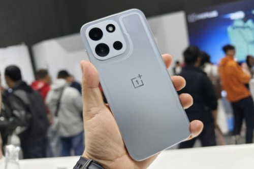 5 Lý do nên mua OnePlus Turbo 6: Pin 9000mAh, màn 165Hz, Snap 8s Gen 4 đã đủ chưa?