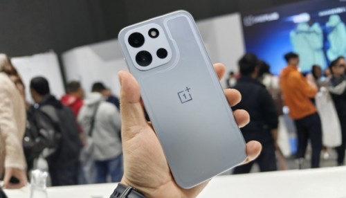 5 Lý do nên mua OnePlus Turbo 6: Pin 9000mAh, màn 165Hz, Snap 8s Gen 4 đã đủ chưa?