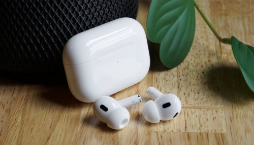 AirPods Pro 2 có còn đáng mua năm 2026? Đánh giá chi tiết sau 4 năm ra mắt