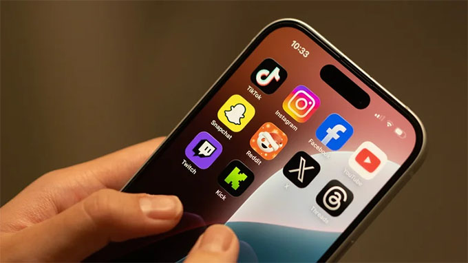 Tiktok - Phát video liên tục khiến iPhone nóng máy
