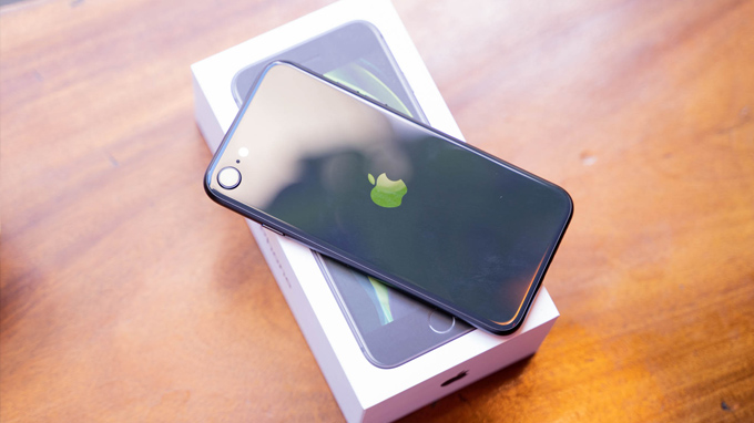 Apple lập kỷ lục tại Mỹ với 15 triệu iPhone vận chuyển trong quý 2