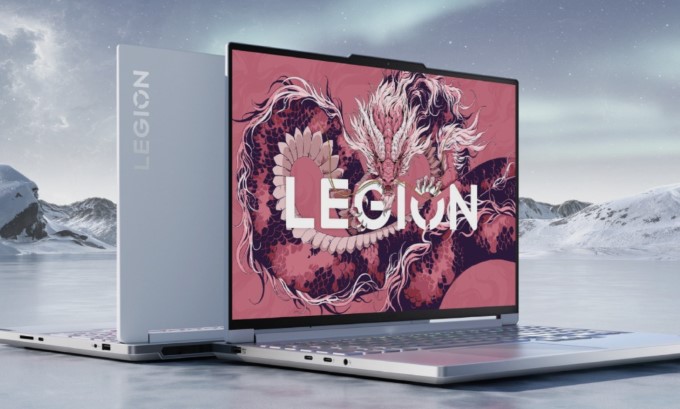 Không chỉ dành riêng cho game thủ, Lenovo còn mang đến những lựa chọn cho người dùng chuyên nghiệp