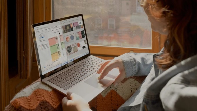 Thời lượng pin cũng là yếu tố quan trọng khi có thể kéo dài thời gian sử dụng máy tính liên tục của người dùng