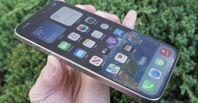 So sánh iPhone 17 Pro và iPhone 15 Pro về màn hình