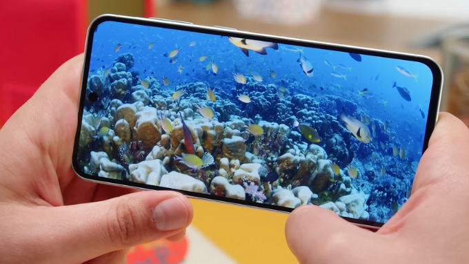 Màn hình Galaxy A56 với kích thước lớn, trải nghiệm giải trí tốt