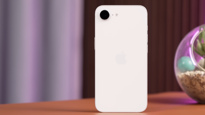 Một chút tinh tế tối giản, một chút cao cấp làm nên iPhone 16e