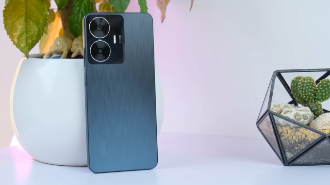 realme C55 nổi bật trong danh sách điện thoại realme giá rẻ