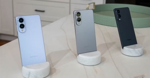 Samsung Galaxy S25 Edge ra mắt: Chỉ dày 5,8mm, camera 200MP