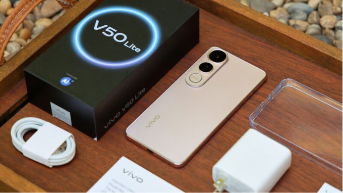 Vivo V50 Lite