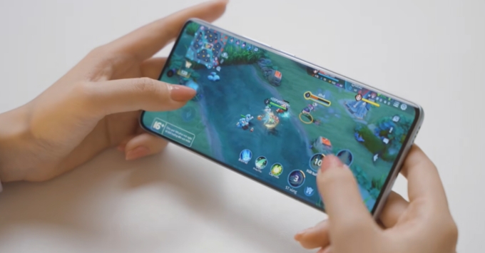 Test game Liên Quân Mobile mượt mà ổn định ở mức 60fps trên cấu hình RAM 6GB của Redmi Note 15 5G