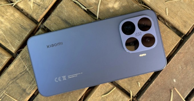 So sánh Xiaomi 17T Pro vs Honor 600 Pro thiết kế