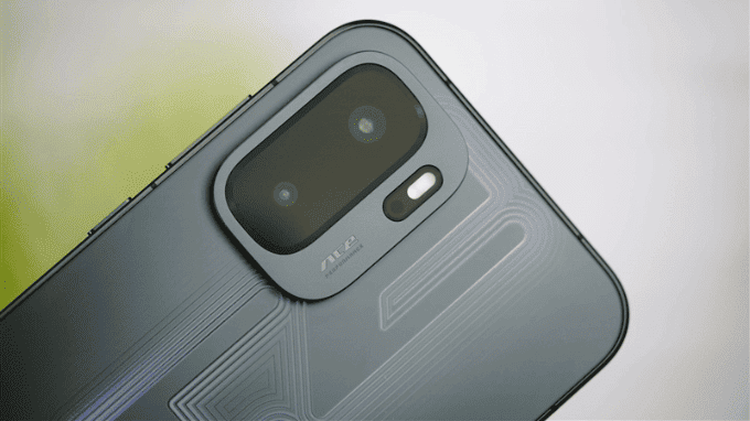 Camera OnePlus Ace 6 Ultra 50MP OIS chụp ảnh sắc nét, quay 4K ổn định