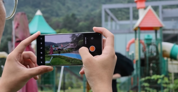 Camera OPPO Find X8 Ultra 4 camera 50MP Hasselblad, zoom quang 3x và 6x, chống rung OIS, cảm biến lớn 1 inch
