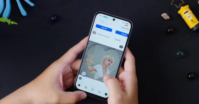 Điện thoại realme C100 sử dụng màn hình LCD 120Hz với màu sắc sống động, tốc độ phản hồi nhanh, hỗ trợ trải nghiệm xem phim, lướt web và chơi game ổn định.