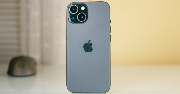 Tính năng Tách nền ảnh bằng AI và nhận diện văn bản trực tiếp Live Text trên iPhone 15