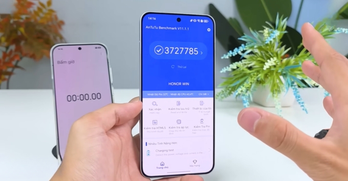 Giao diện hệ điều hành MagicOS mượt mà trực quan trên điện thoại Honor Win