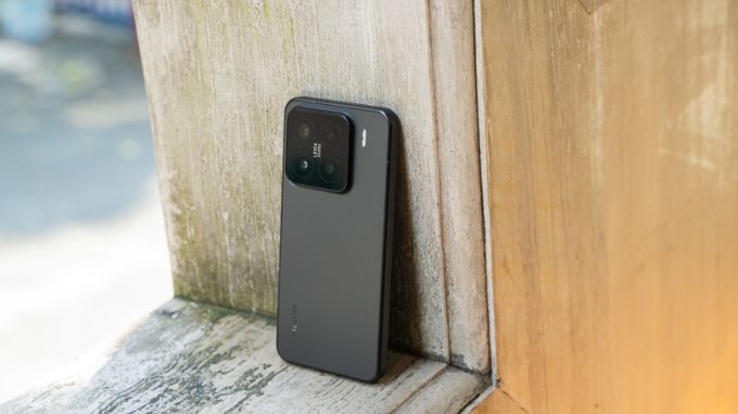 camera của Honor Win và Xiaomi 15
