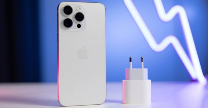Kiểm tra dung lượng pin và số lần sạc trên iPhone 15 Pro Max cũ