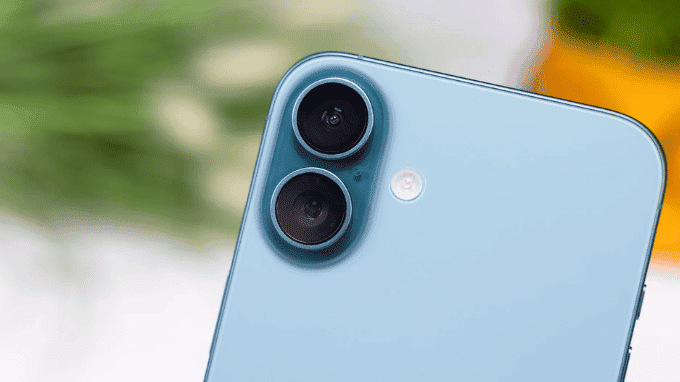 iPhone 16 camera 48MP f/1.6 Night mode tuyệt vời
