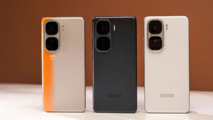 pin của iQOO Neo 11 và iQOO Neo 10