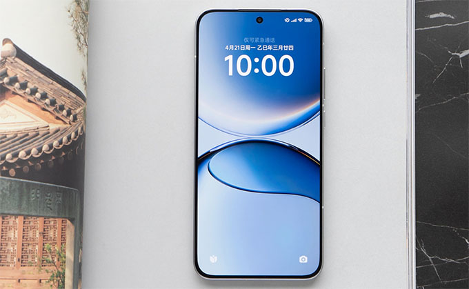 Màn hình 6,7 inch trên redmi Turbo 4 Pro đáp ứng tốt trải nghiệm
