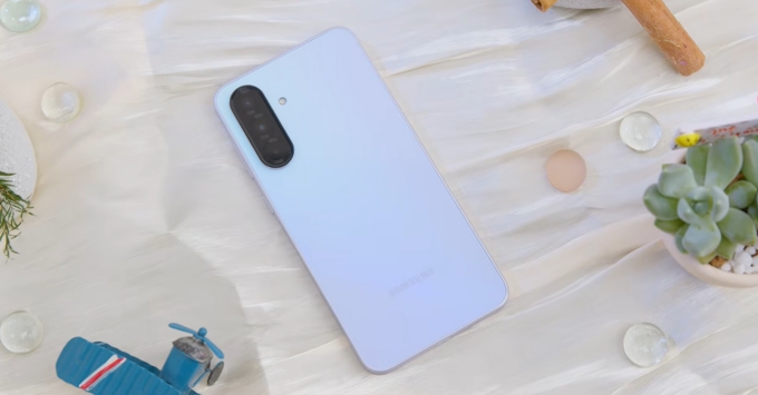 Công nghệ sạc siêu nhanh 45W vượt trội giúp rút ngắn thời gian nạp pin cho Samsung Galaxy A36