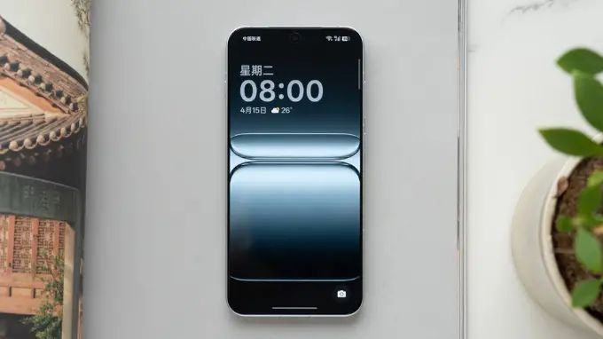 thời lượng pin của Realme Neo8 và OnePlus 13T