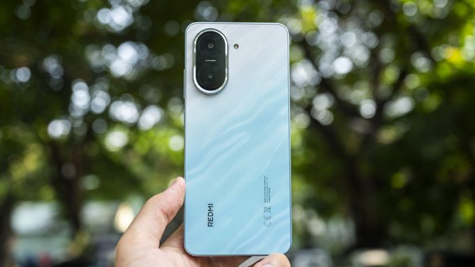thiết kế của Xiaomi Redmi A7 Pro và Xiaomi Redmi A5