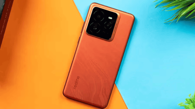 Thiết kế Realme GT 7 Pro sang trọng với kính cường lực cong nhẹ
