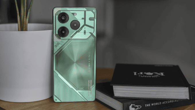 Thiết kế Tecno Pova 6 Mecha lục giác hi-tech, nhẹ 192,5g
