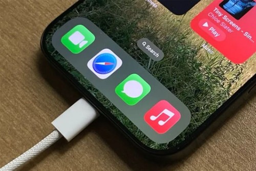 Bộ sạc 100W có làm hỏng pin iPhone không? Sự thật bạn cần biết