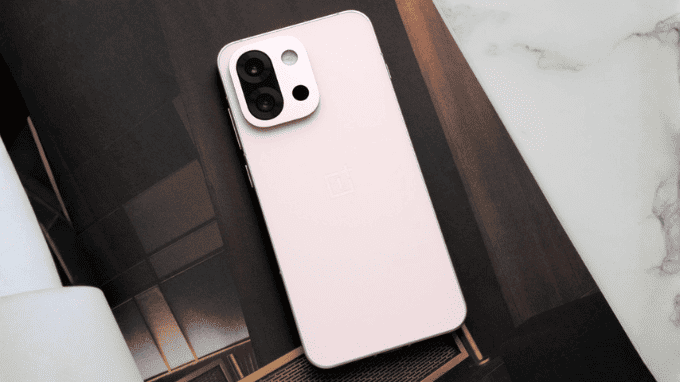 Tốc độ sạc 80W OnePlus 13T từ 0-100%