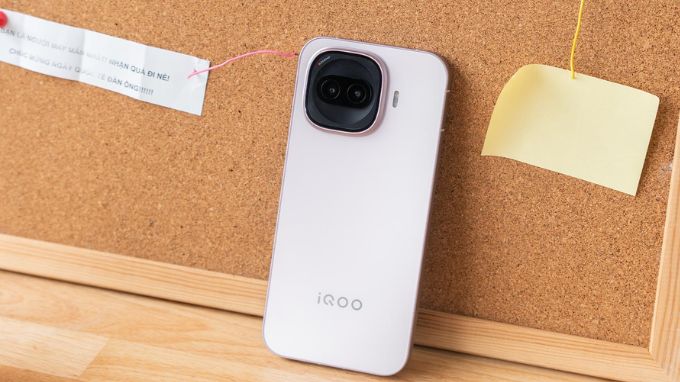 Có nên mua Vivo iQOO Z11 Turbo? 