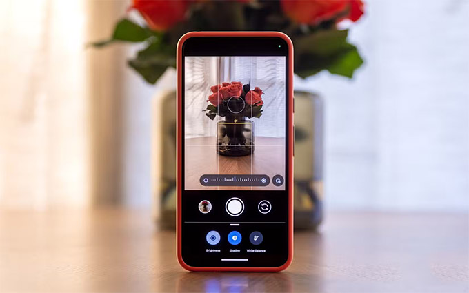 Cải thiện bố cục ảnh với tính năng Framing Hints trên Pixel 9a