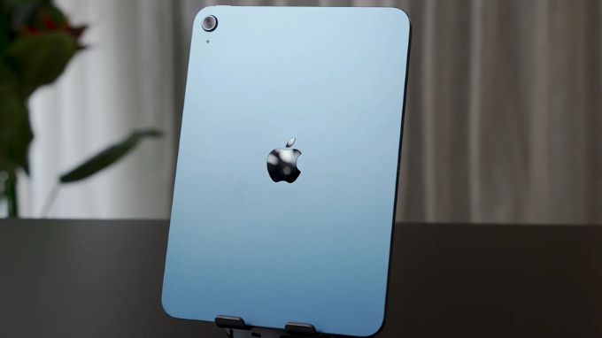 iPad Gen 11 A16 