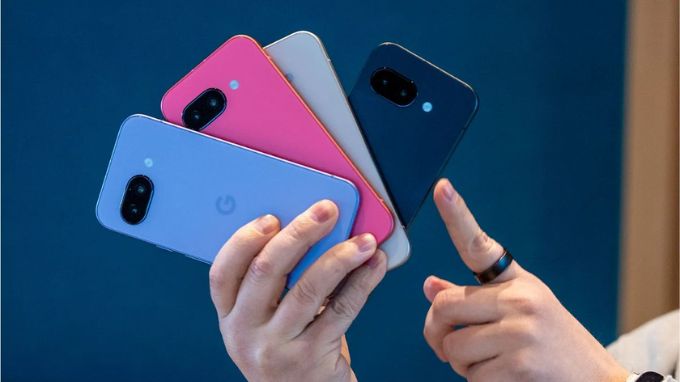 OnePlus 13s và Google Pixel 9a camera