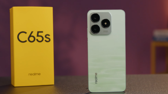 realme C65s ấn tượng với màn hình 120Hz và thiết kế mỏng nhẹ