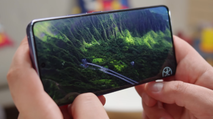 Redmi Note 14 Pro+ nổi bật với viền mỏng hơn