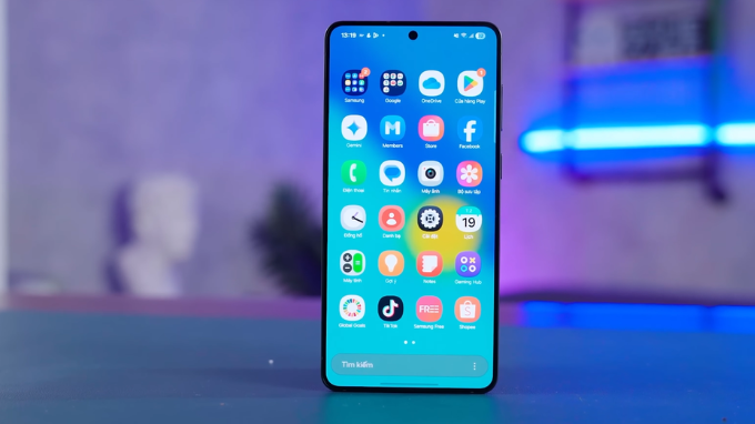 Samsung Galaxy S25 Edge mạnh mẽ trong thân hình siêu mỏng