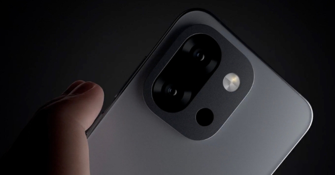 Camera OnePlus Turbo 6X Pro vs Tecno Pova 8