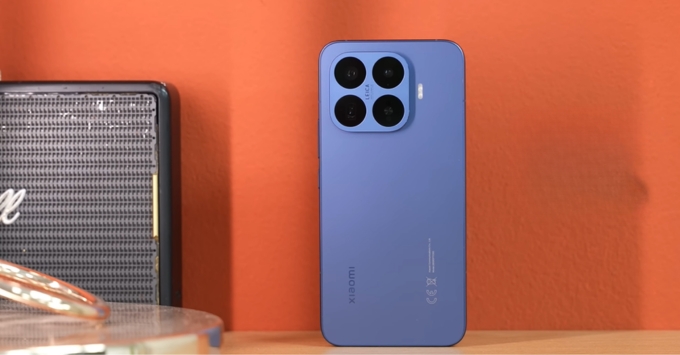 Điện thoại Xiaomi 17T Pro chạy hệ điều hành Xiaomi HyperOS 3 Android 16