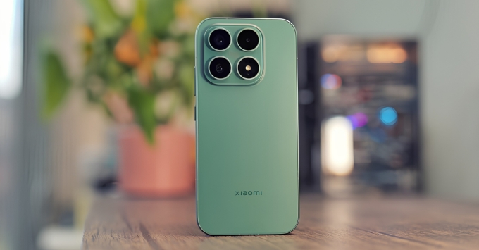 Xiaomi 17 sở hữu bốn viền màn hình siêu mỏng đều nhau chỉ 1.18mm