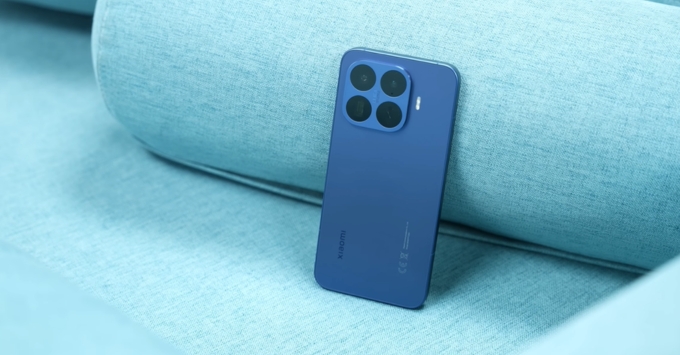 Điện thoại Xiaomi 17T Pro thiết kế nguyên khối chắc chắn mỏng 8.25mm sang trọng