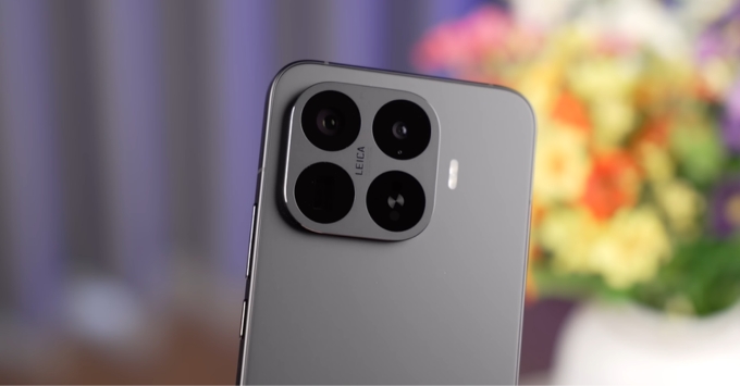 Xiaomi 17T Pro trang bị camera tele tiềm vọng Leica hỗ trợ zoom quang học sắc nét