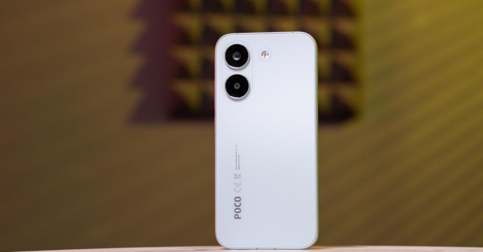 Nên mua Poco X8 Pro về thiết kế