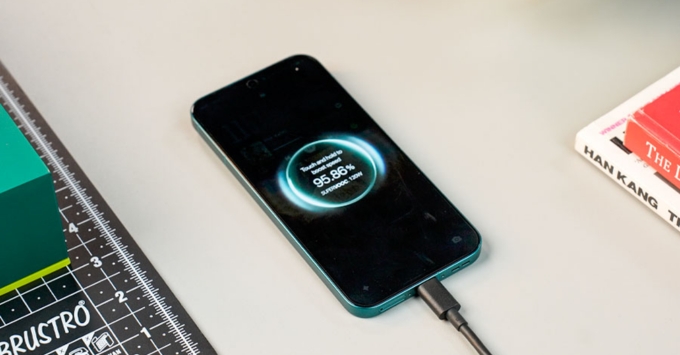 Pin và sạc Realme GT8