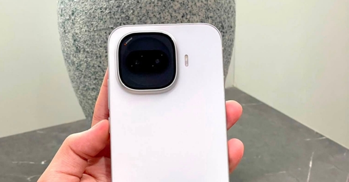Camera 200MP Vivo iQOO Z11 Turbo