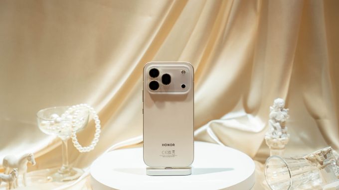 chọn mua Samsung Galaxy S26 hay Honor 600 Pro